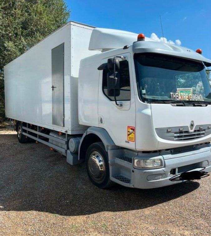 Renault Prenium 250 cv mines ok