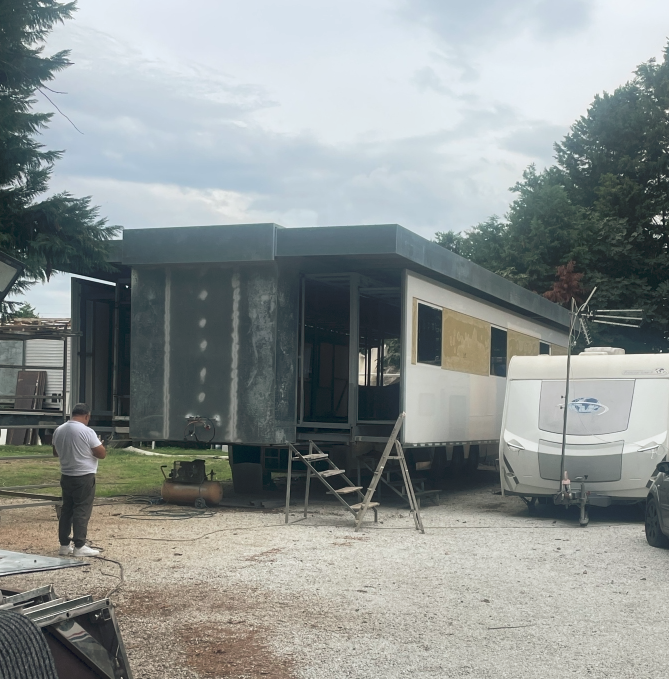 4 extensions de caravane Italy