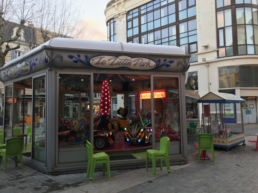 VENDS MANEGE D'ENFANTS
