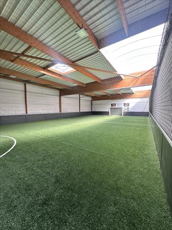 TERRAIN DE FOOT INDOOR FIVE EPS CONCEPT